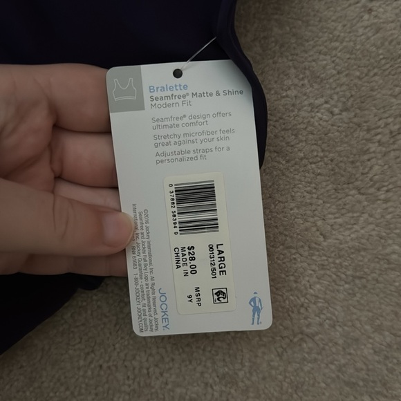 Jockey sports bras - Picture 3 of 16